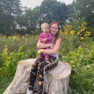 Meet your Posher, Alexis